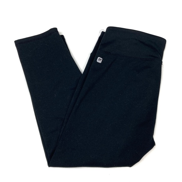 3/$30 Fabletics | Solid Black Power Form Cropped Leggings - Picture 1 of 4